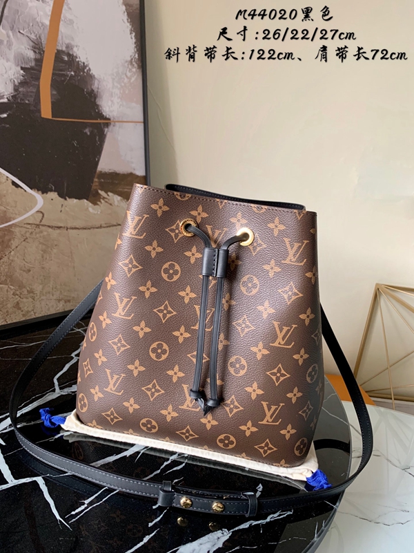 ルイヴィトンバッグ正面デザイン